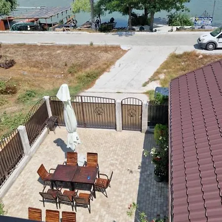 Casa Carpov