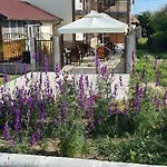Guest house Casa Carpov