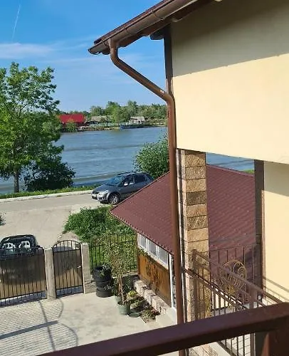 Pensión Casa Carpov Sulina