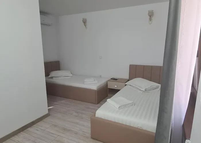 Casa Carpov Pensión